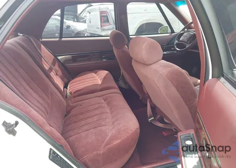 1998 Buick Lesabre Custom from USA, damaged, VIN 1G4HP52K1WH415215